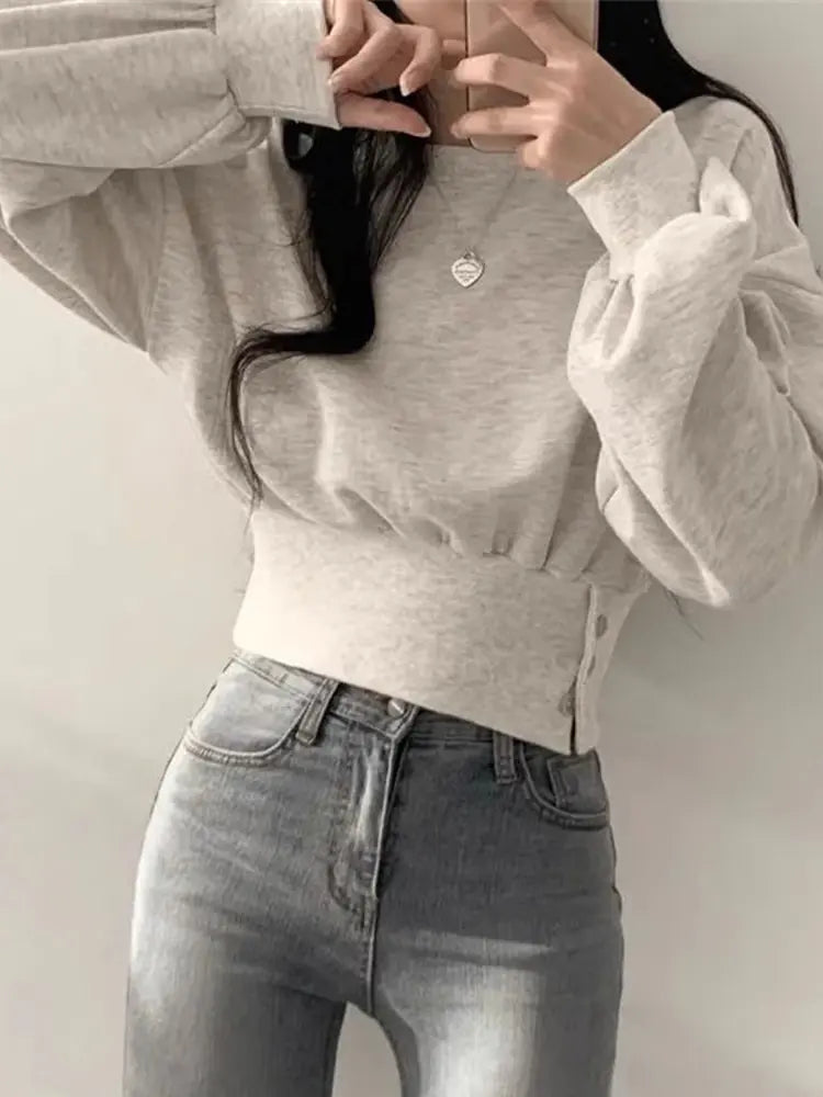 Women's Fitted Long Sleeve Crop Sweatshirt